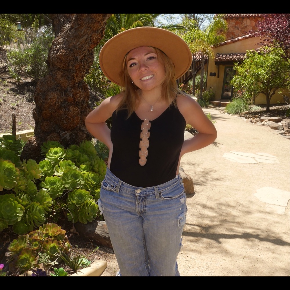 Meet your Posher, Hanna